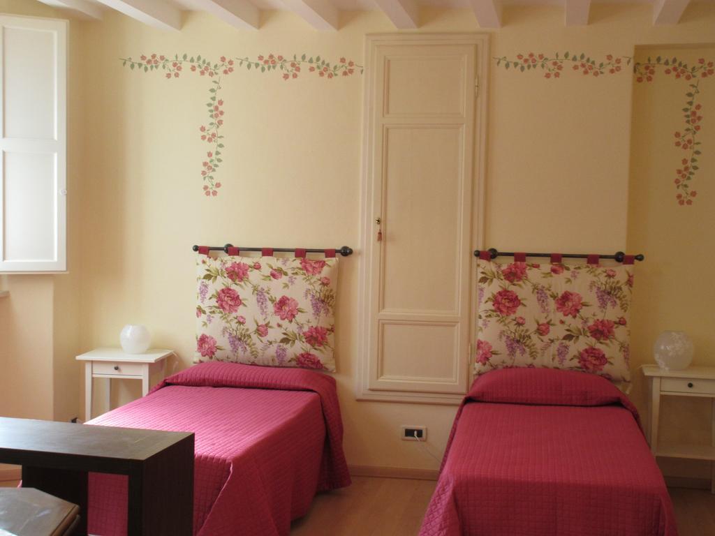 Mimi Apartment Lucca Cameră foto